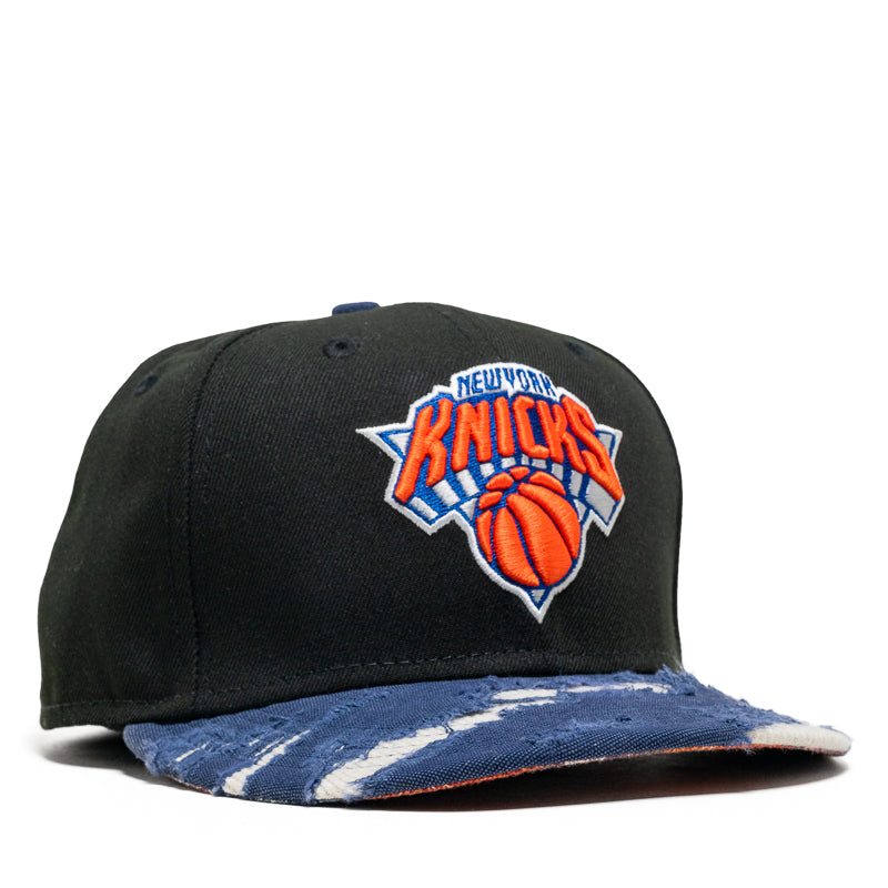 CUSTOM KNICKS DISTRESSED FITTED