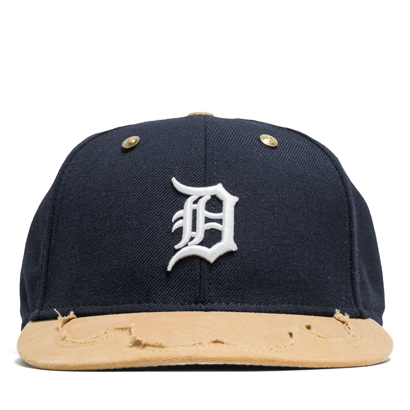 CUSTOM CARHARTT HARD FITTED (pick your team)