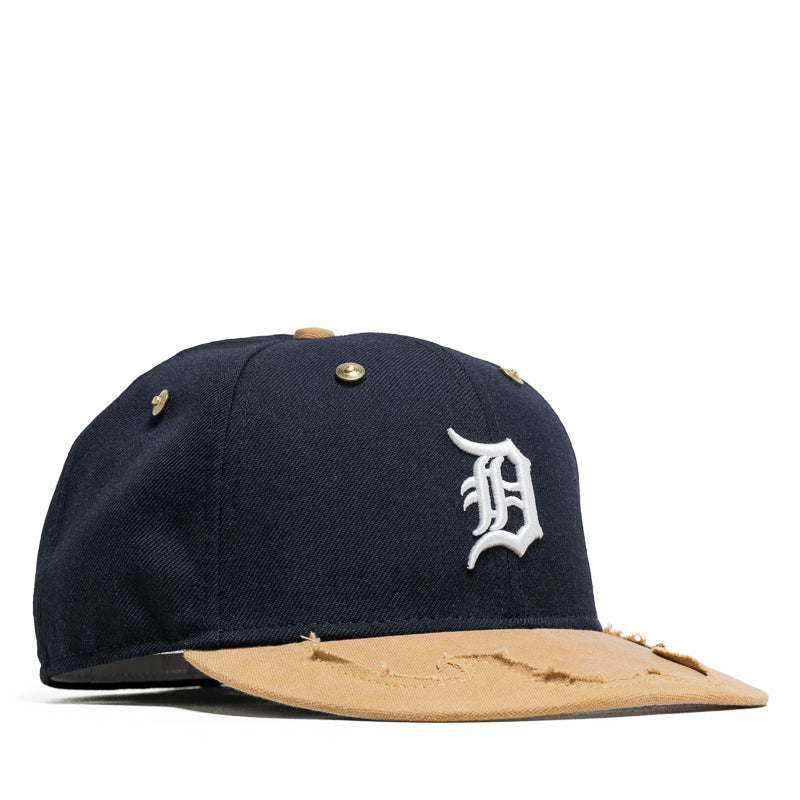 CUSTOM CARHARTT HARD FITTED (pick your team)