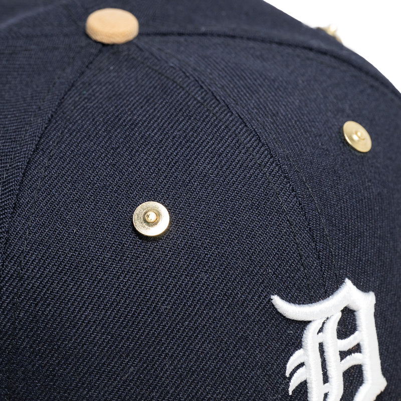 CUSTOM CARHARTT HARD FITTED (pick your team)